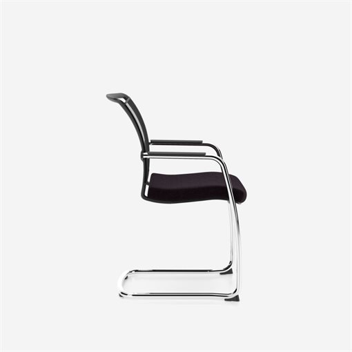 Nowy Styl Z-body Besucherstuhl CFA MESH